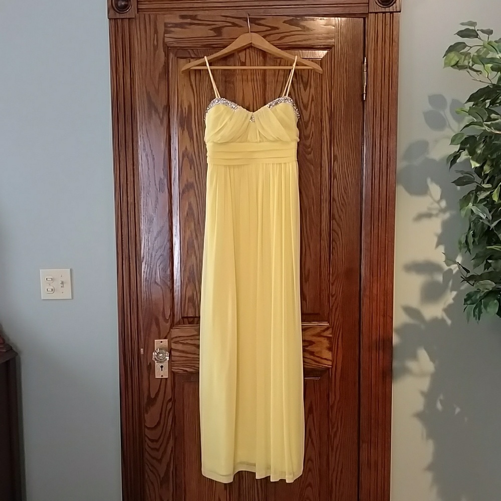 City Triangles Yellow Formal Dress